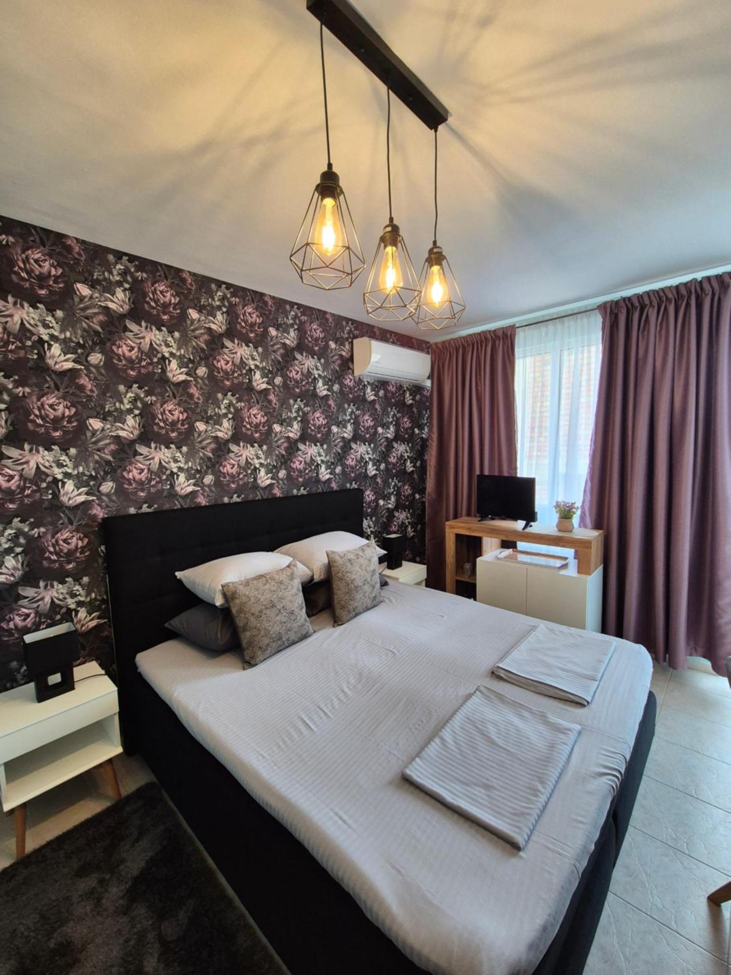 Hotel The White House Nesebar Esterno foto